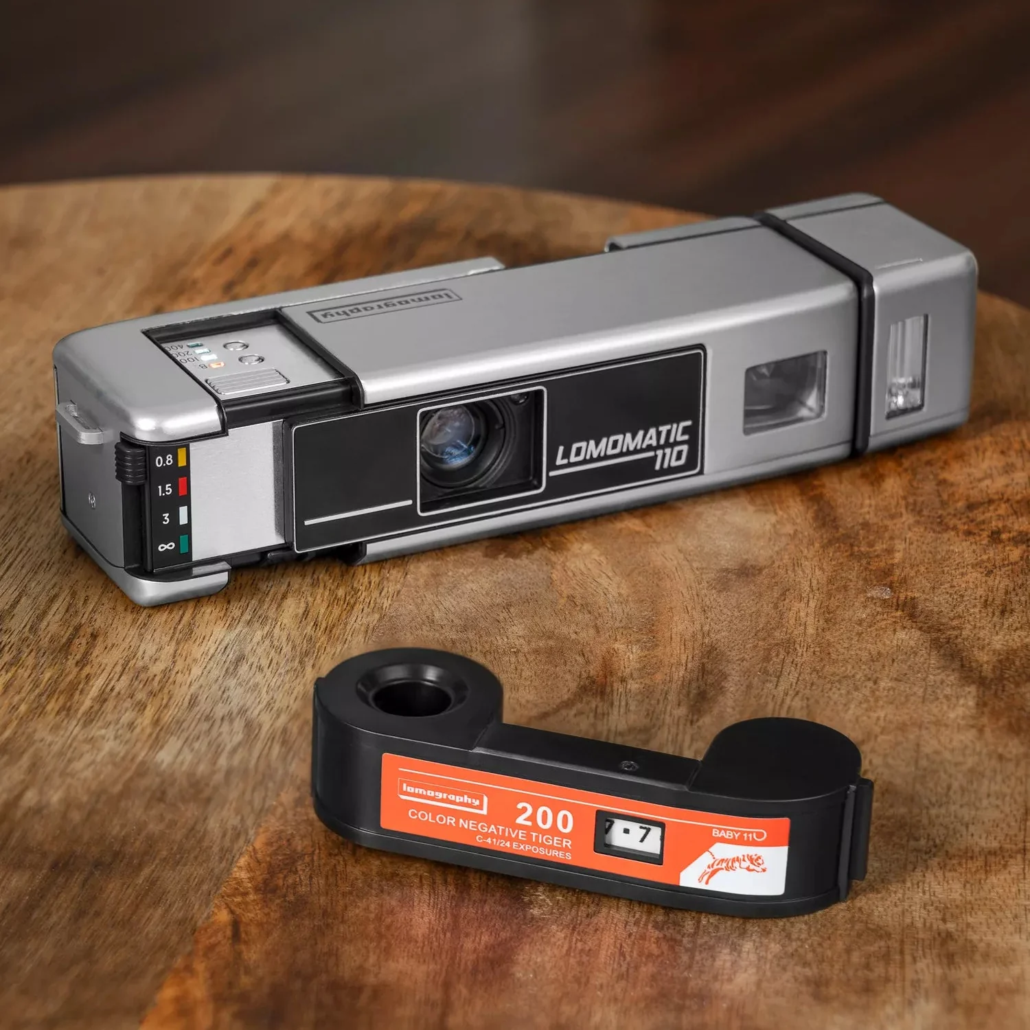 Lomomatic 110 Camera & Flash Metal - Image 6